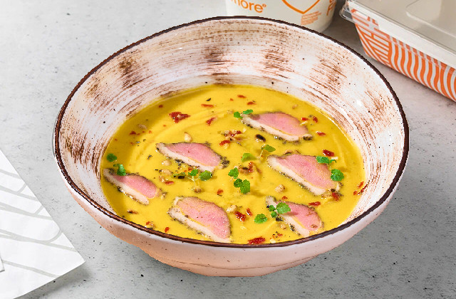 Тыквенный суп с пастрами из утки